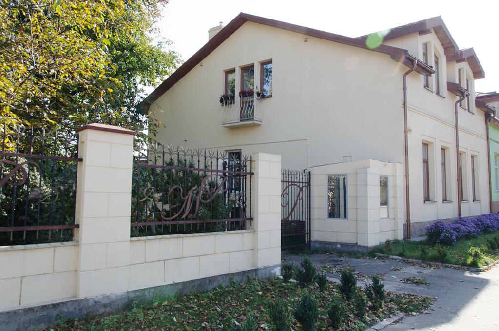 Hotel Mp Lviv Exterior photo